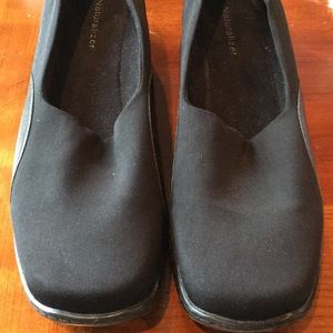 Donated***Naturlizer loafers 8.5